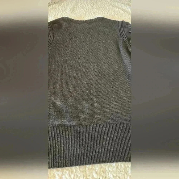 Liz Claiborne sweater with pearl details, L - Picture 8 of 9